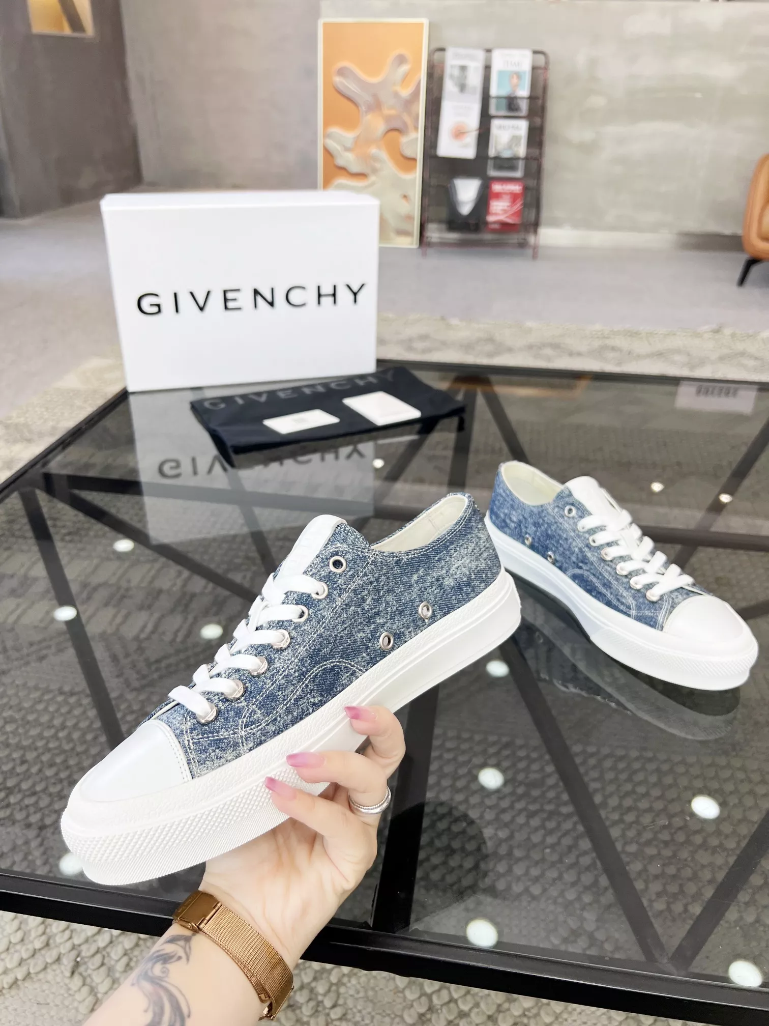 givenchy decontractees chaussures pour homme s_12b4aa52